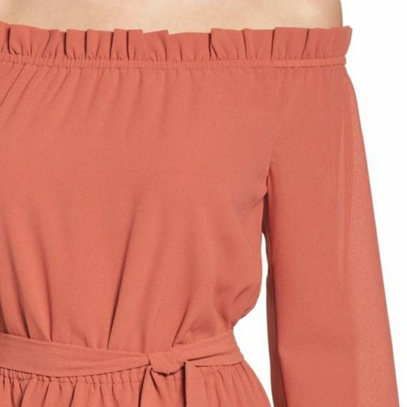 NWT Ali & Jay Off The Shoulder Dress - Picture 5 of 8